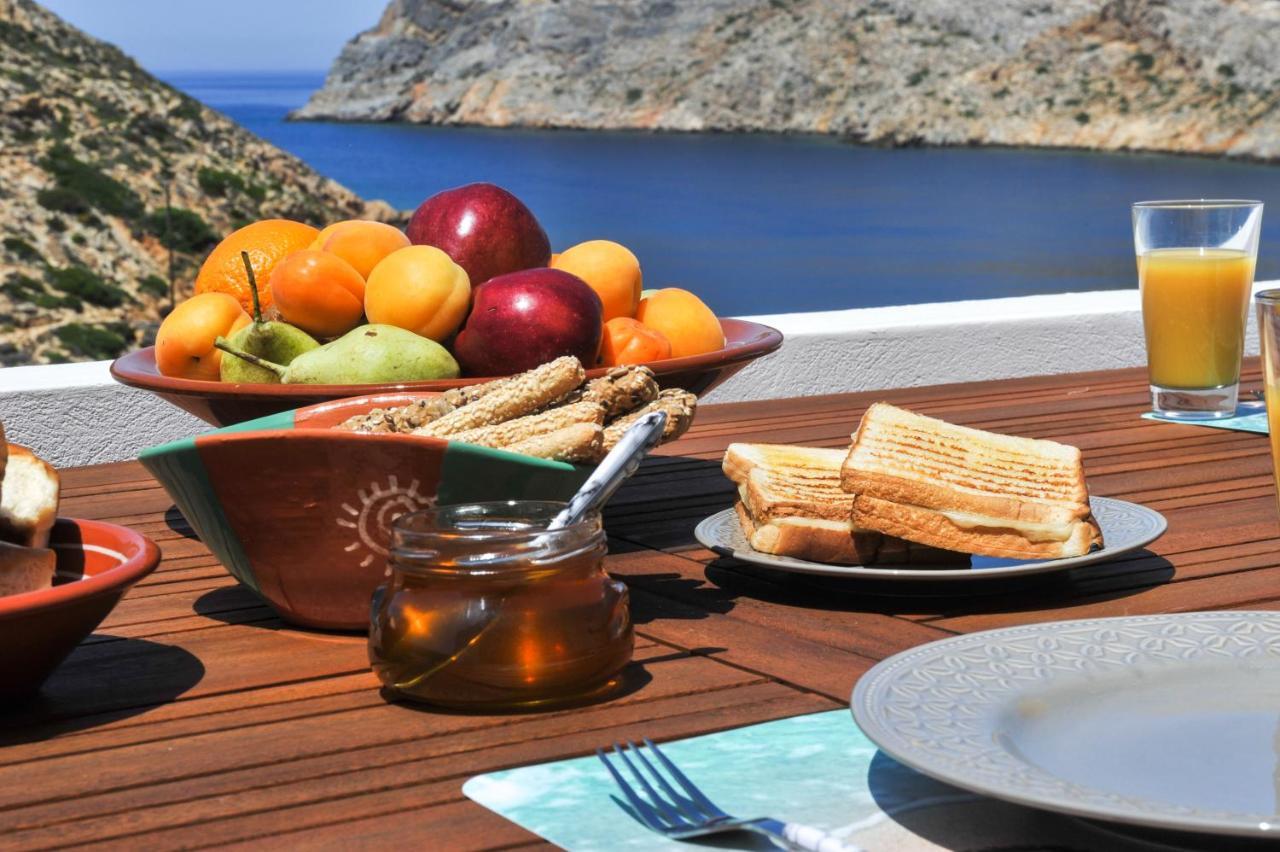 Droufakos' Home, Lux Seafront Apartment W. View Cherronisos  Buitenkant foto